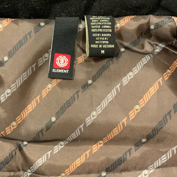 Element brand Men's winter parka carbon fiber look - Picture 10 of 10